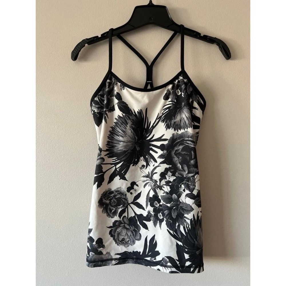 Lululemon Power Y Tank Top Brisk Bloom Black White Floral Size 6